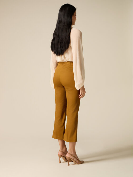 Oltre Oltre Pantaloni di tessuto P734R009309N028 Marrone Cropp Fit