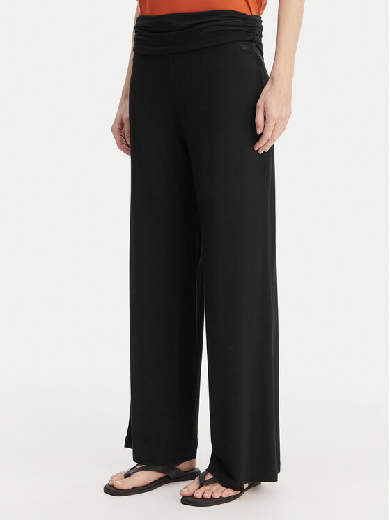 Emporio Armani Pantaloni din material EW004075 AF20240 UC001 Negru Regular Fit