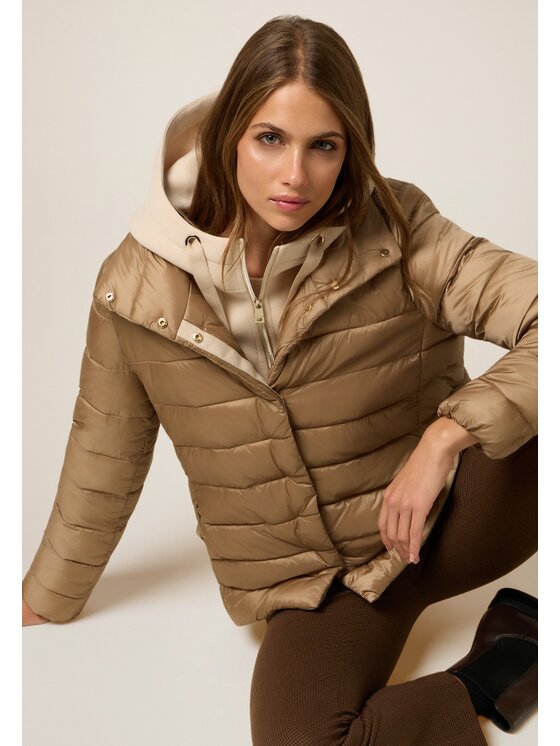 Oltre Oltre Giubbotto piumino F639R001457N0R2 Écru Regular Fit
