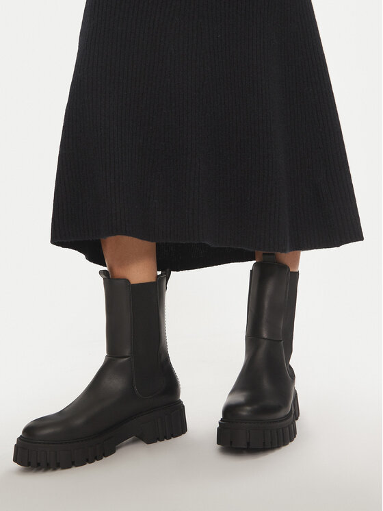 Calvin Klein Calvin Klein Midi suknja K20K207688 Crna Regular Fit