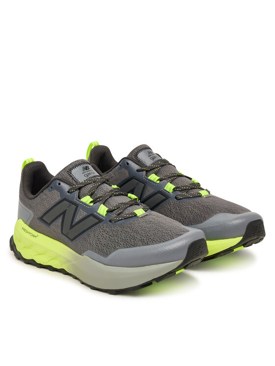 New Balance New Balance Buty do biegania Fresh Foam Garoe V2 MGARO1PX Szary