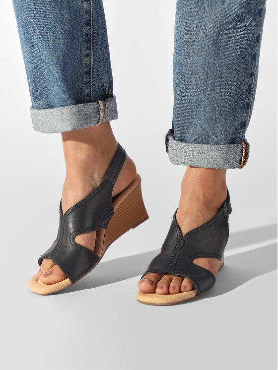 Clarks Clarks Сандали Kyarra Aster 26171234 Черен