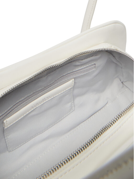 Calvin Klein Calvin Klein Kabelka Emblem Trio Shoulder Bag LV04F3369G Bílá