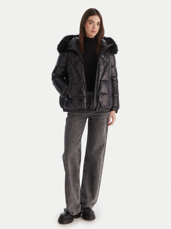 Geox Geox Zimní bunda Backsie W5628S T3121 F9000 Černá Oversize