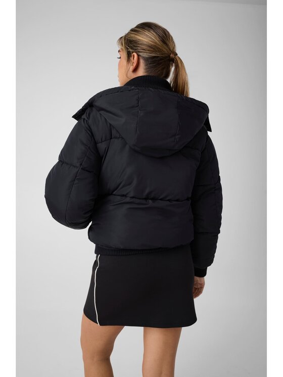 Guess Guess Bunda pro přechodné období 184879 Černá Classic Fit