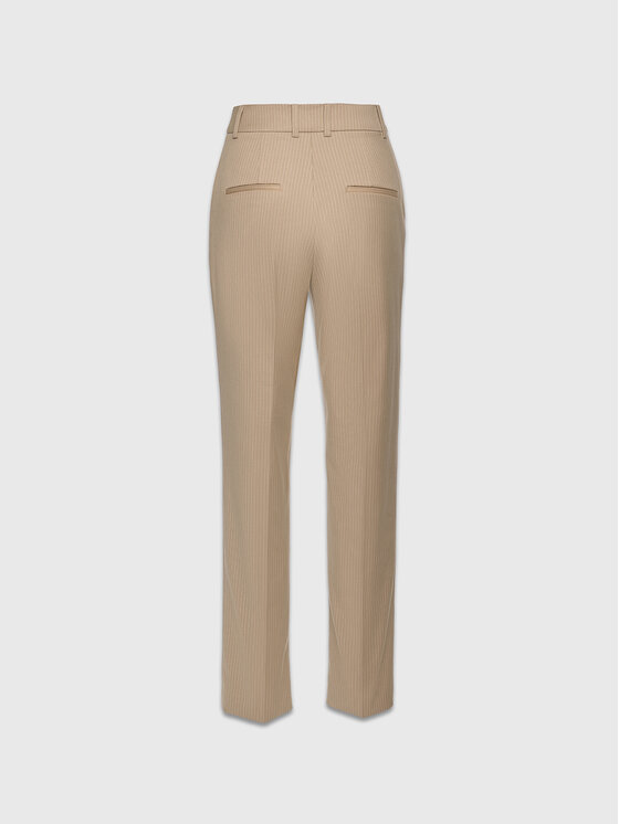 La Mania La Mania Spodnie garniturowe DANA 2 Beżowy Classic Fit