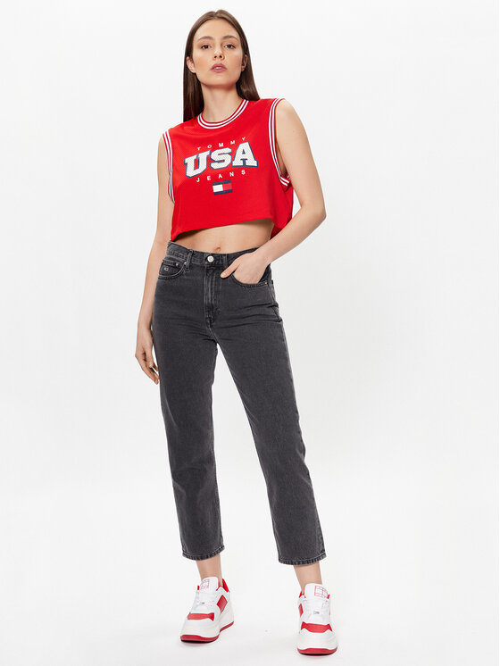 Cropped tommy 2025