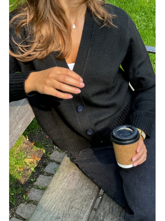 TeeShoppen TeeShoppen Kardigan 'Basic Collection' Czarny Regular Fit