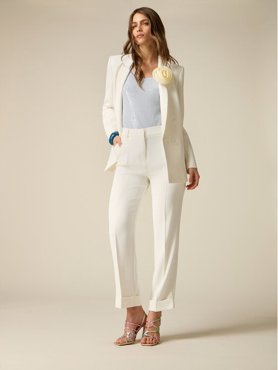 Oltre Oltre Pantaloni di tessuto P003R008871N021 Crema Regular Fit