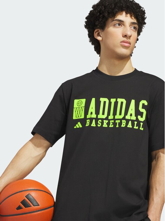 adidas adidas Koszulka techniczna BASKETBALL GRAPHIC Czarny Loose Fit