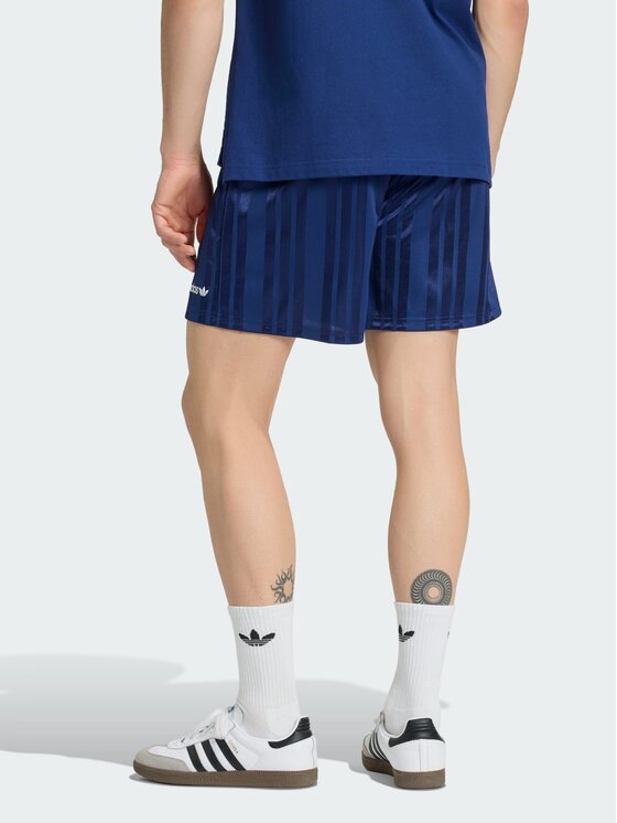 adidas adidas Szorty sportowe 170146 Niebieski jasny Loose Fit