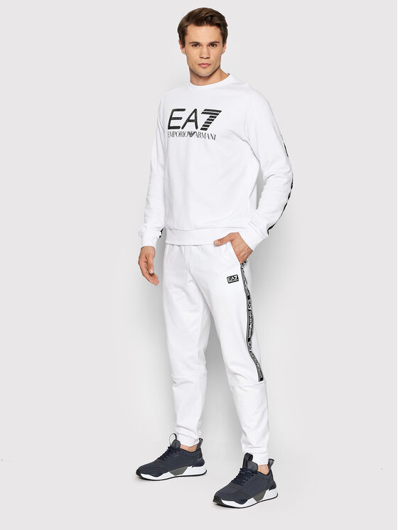 EA7 Emporio Armani EA7 Emporio Armani Sneakersy X8X070 XK222 Q247 Tmavomodrá