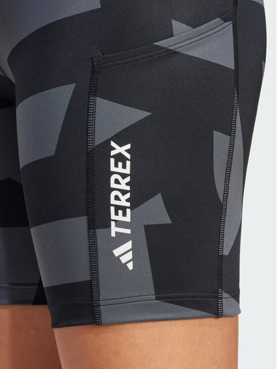 adidas adidas Szorty sportowe 144089 Szary Fitted Fit