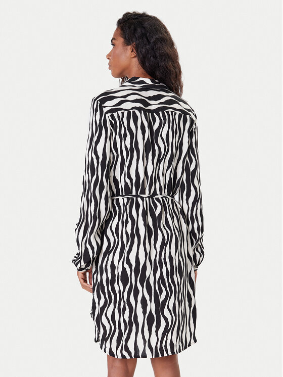 ONLY ONLY Sukienka koszulowa Nova 15241890 Czarny Regular Fit
