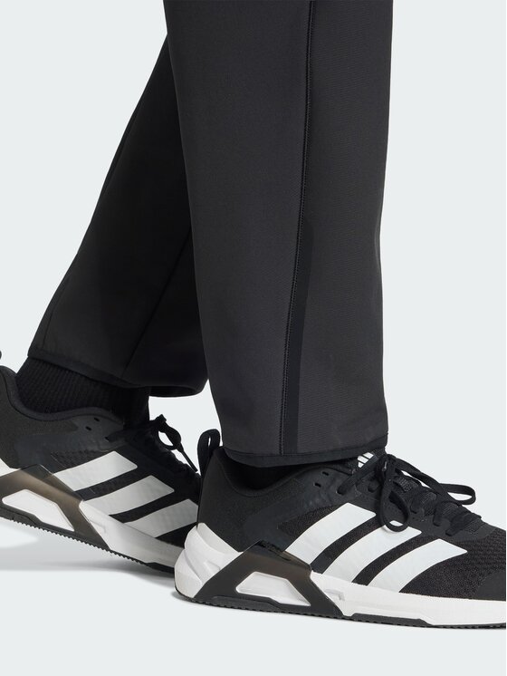 adidas adidas Spodnie dresowe 165442 Czarny Regular Fit