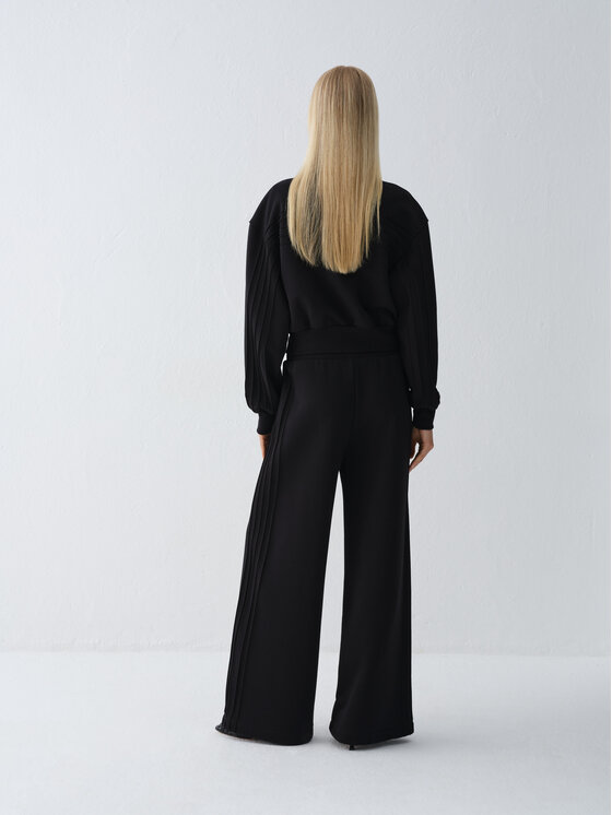 La Mania La Mania Bluza PIN Czarny Basic Fit