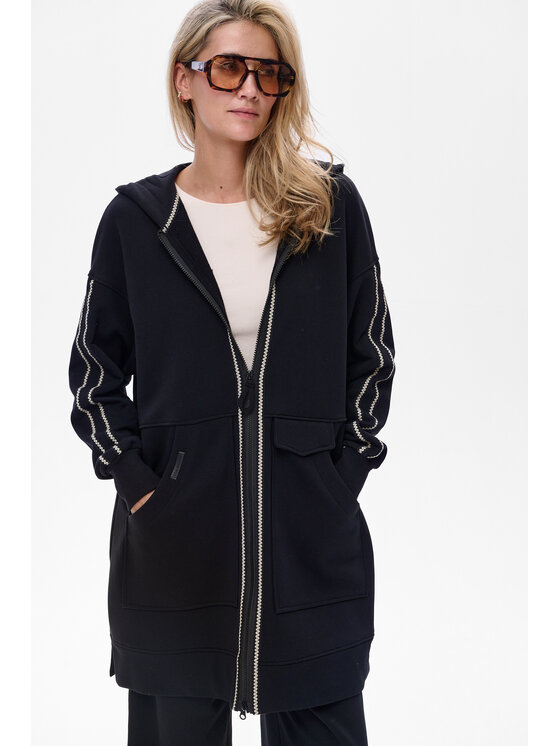 blue shadow blue shadow Bluza Olenka Czarny Regular Fit