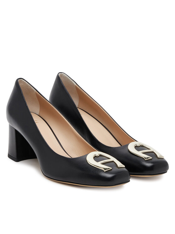 Aigner Aigner Nizki čevlji Grazia 25D 1251140 Črna
