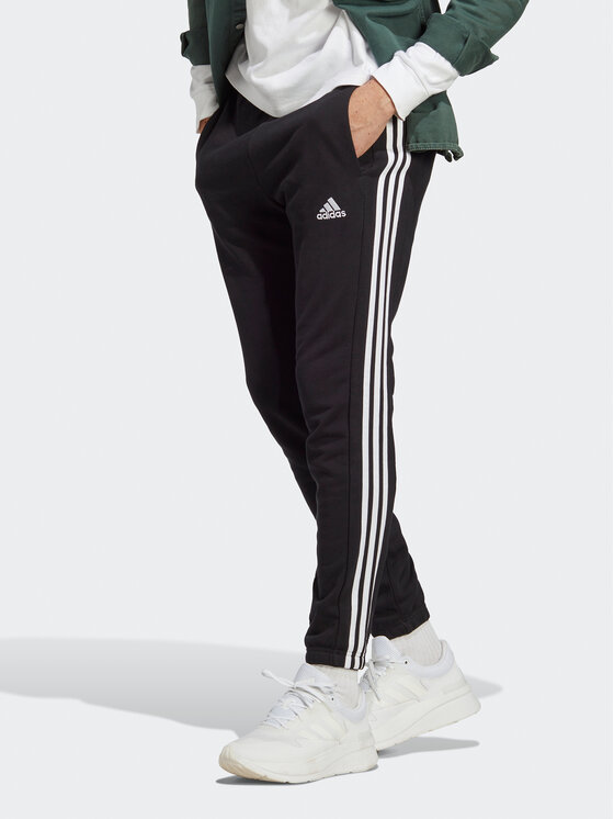 Nike 3 store stripe pants