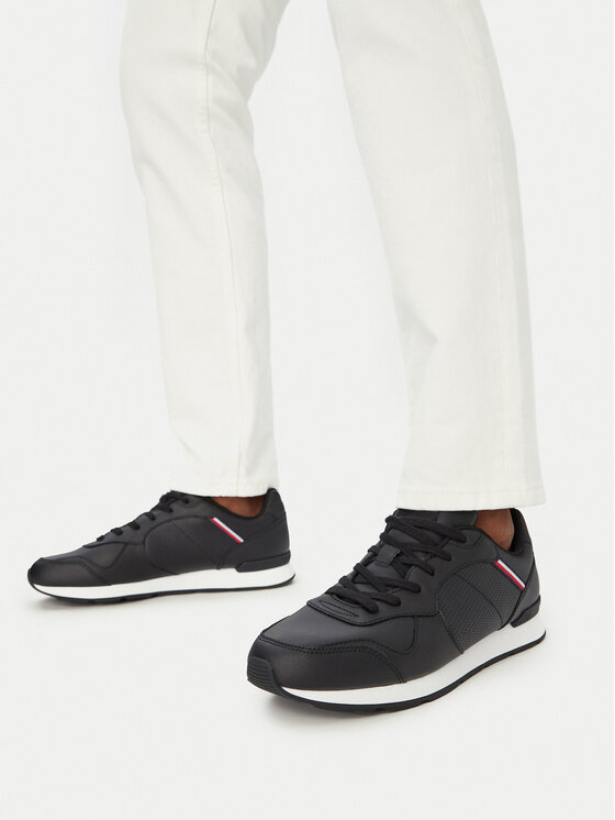 Tommy Hilfiger Tenisice Maxlite 1A FM0FM05740 Crna