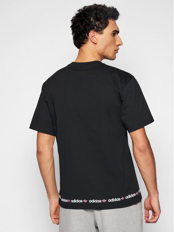 adidas Tričko Linear Logo Repeat GN7126 Čierna Standard Fit • Modivo.sk