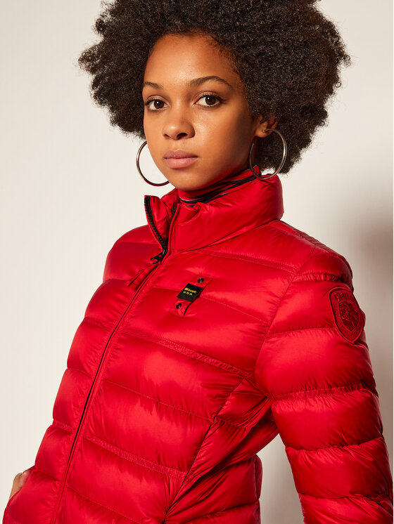 Blauer donna rosso 2025