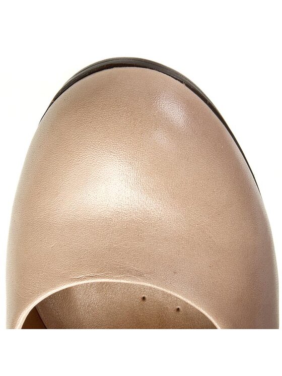 Clarks Chaussures basses Basil Auburn 261052914 Beige