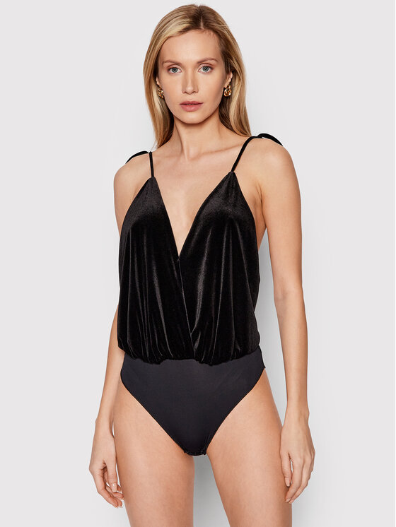 Боди Undress Code
