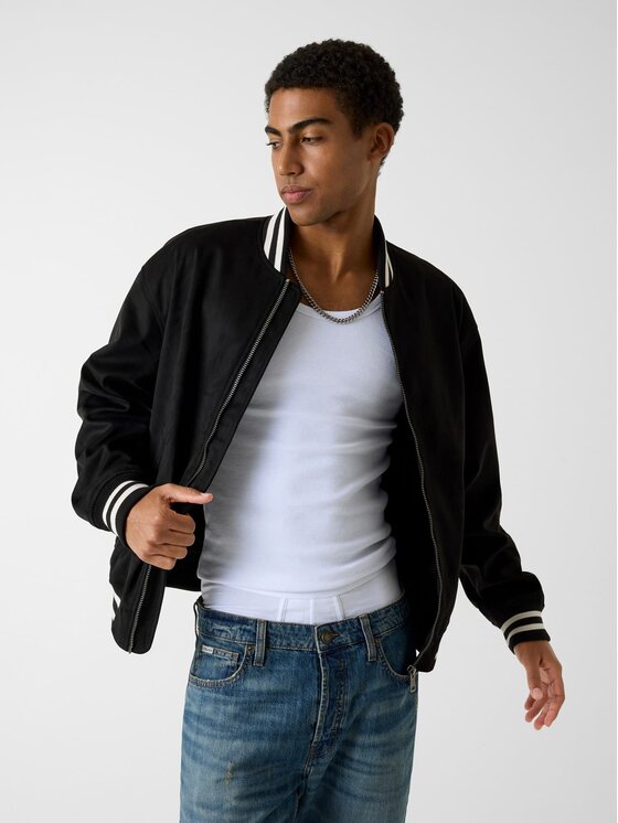 Guess Jeans Guess Jeans Преходно яке 180532 Черен Classic Fit