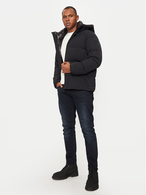 Woolrich Woolrich Pūkinė striukė Sierra CFWOOU0847MRUT3107 Juoda Regular Fit
