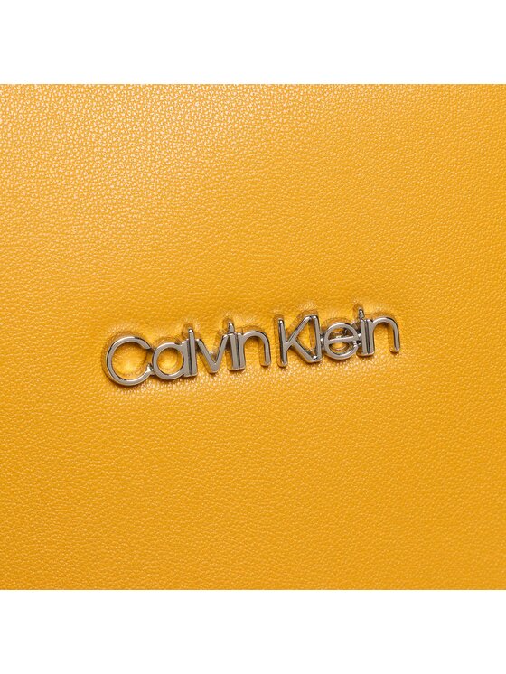 Borsetta Ck Must Shopper Md K60K609874 Giallo