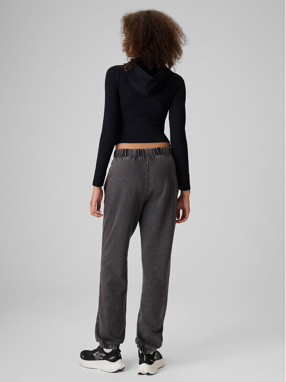 4F 4F Bluza ESSENTIAL Czarny Slim Fit