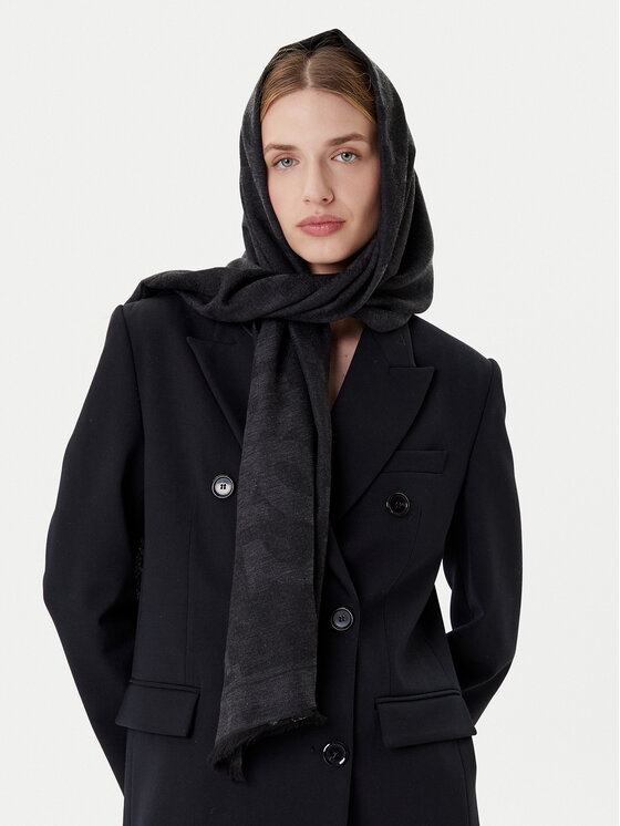 Guess Guess Šal AM9567 POL03 Crna