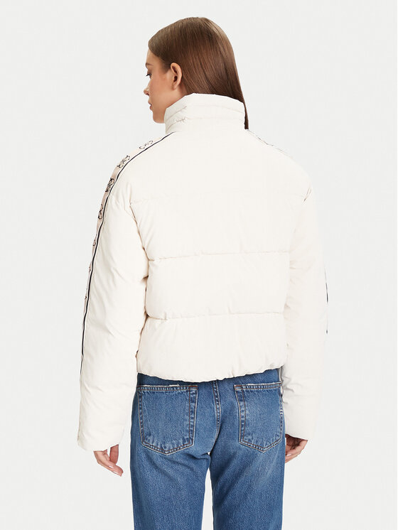 Guess Guess Зимно яке V5BL11 WGYC2 Екрю Regular Fit