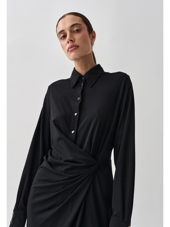 TATUUM TATUUM Sukienka dzianinowa MANESA Czarny Shirt Fit