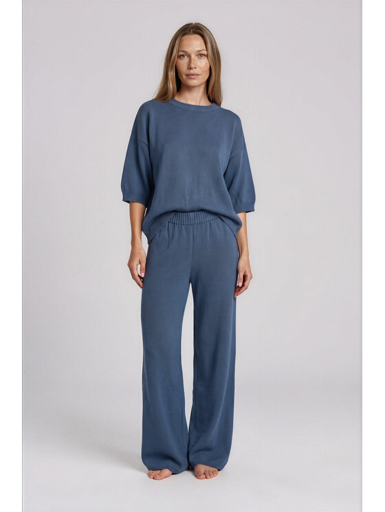 Fobya Fobya Spodnie materiałowe F3011 Granatowy Basic Fit