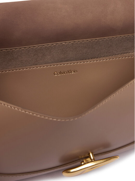 Calvin Klein Calvin Klein Soma Hardware Brushed Shoulder Bag LV04F3337G Bēšs