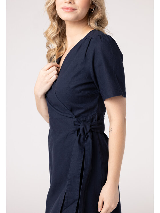 QUIOSQUE QUIOSQUE Letné šaty Quiosque 4UD010802 Tmavomodrá Regular Fit