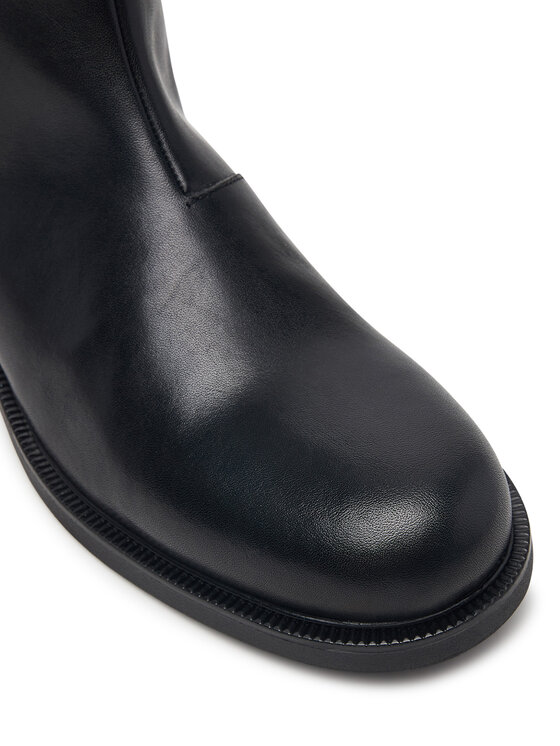 Vagabond Shoemakers Vagabond Shoemakers Členková obuv Floyd 6281-001-20 Čierna