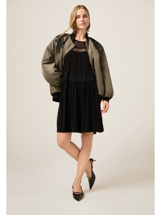 Oltre Oltre Vestito da giorno 7029J000903N033 Nero A-Line Fit