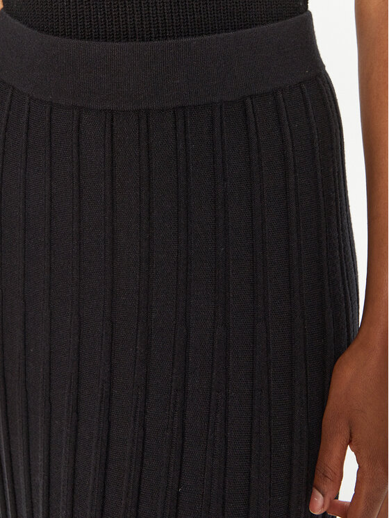 OUI OUI Plesirana suknja 89176 Crna Regular Fit