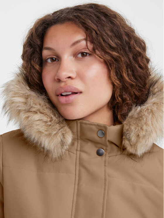Vero Moda Vero Moda Parka Addison 10267115 Barna Regular Fit