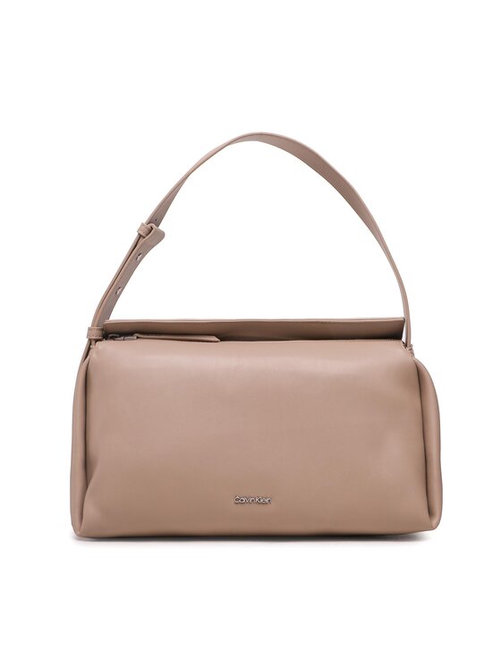 Фото - Жіноча сумка Calvin Klein Torebka Elevated Soft Shoulder Bag Sm K60K610756 Beżowy 