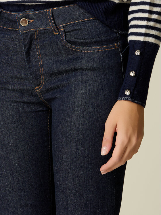 Oltre Oltre Jeansy P423R109394N034 Niebieski Flare Fit