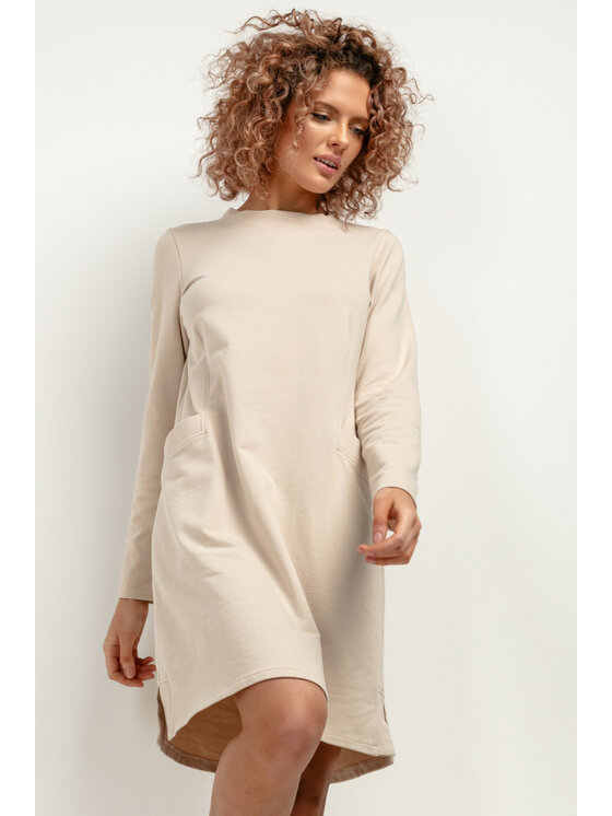 Tessita Tessita Sukienka dzianinowa T412/3/XL-XXL Beżowy Relaxed Fit