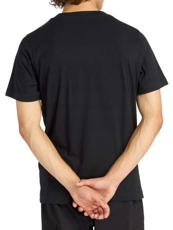 New Balance New Balance T-Shirt MT61C48BBK Czarny Standard Fit