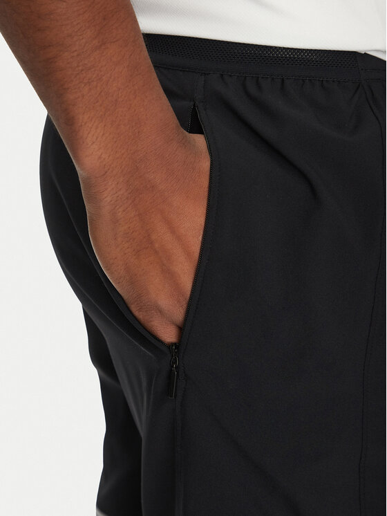 Under Armour Under Armour Sportske kratke hlače Ch. Pro Train 1379453 Crna Regular Fit