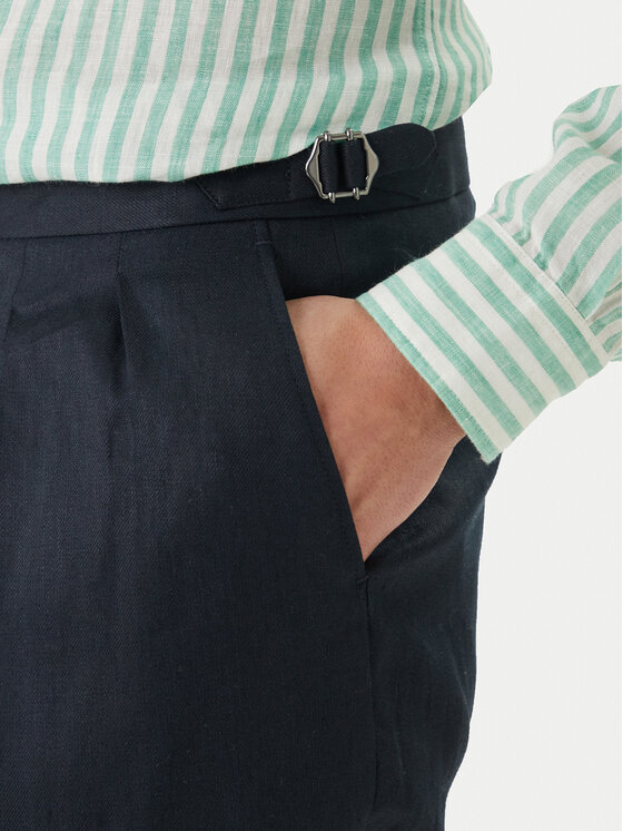 BOSS BOSS Kratke hlače iz tkanine H-Perin 50561858 Mornarsko modra Tapered Fit