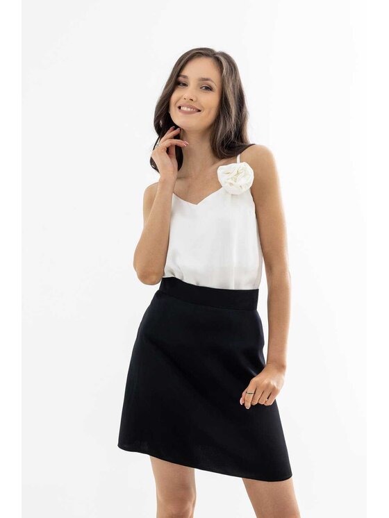 Lunedi Lunedi Spódnica mini satynowa Czarny Regular Fit
