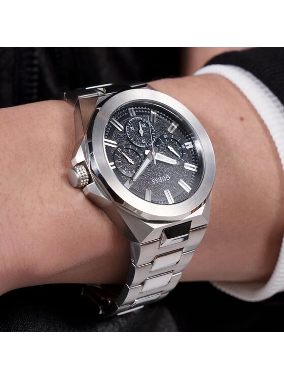 Guess Guess Hodinky GW0798G Strieborná